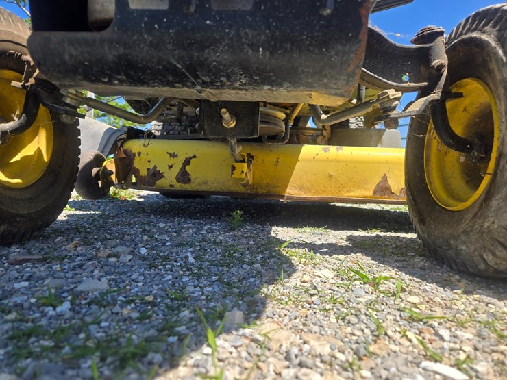 john-deere-la120-image-38