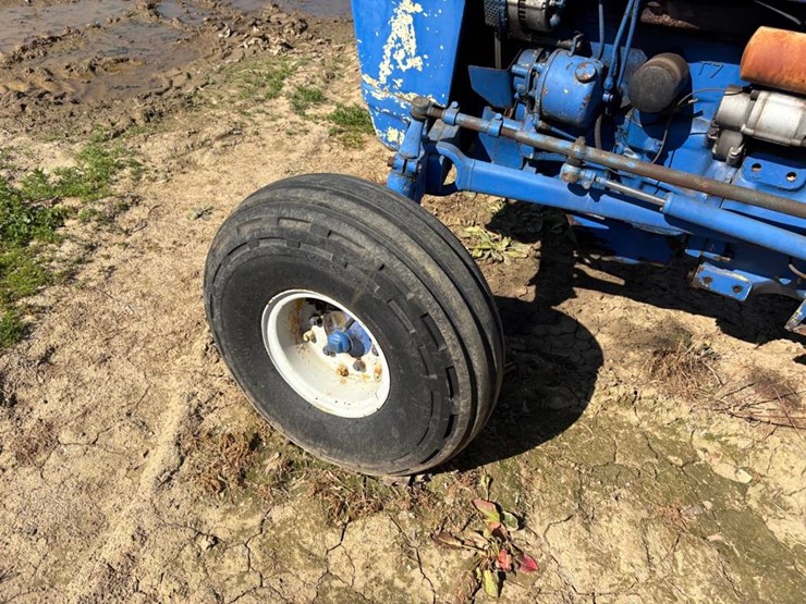 ford-3600-image-10