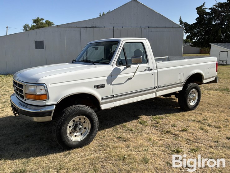 1997-ford-f350-xlt-image-1
