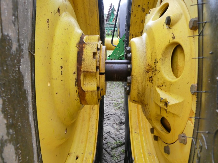 john-deere-8530-image-10