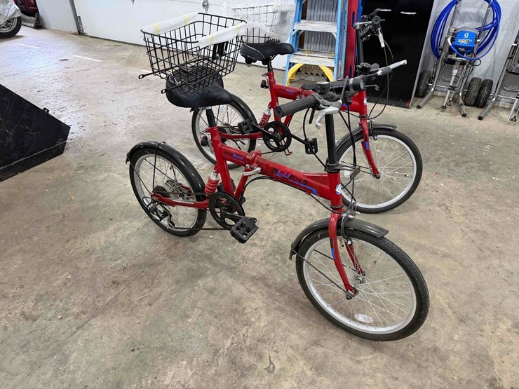 2-like-new-foldable-bikes-image-1