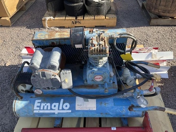 pallet-of-misc-image-5