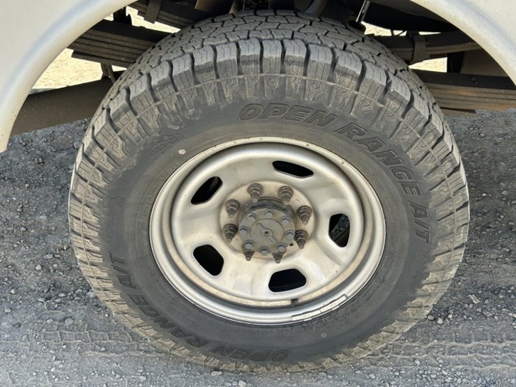 2016-ford-f350-sd-image-43