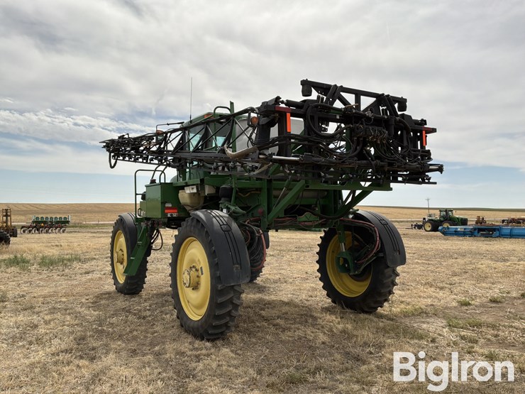 john-deere-4710-image-7