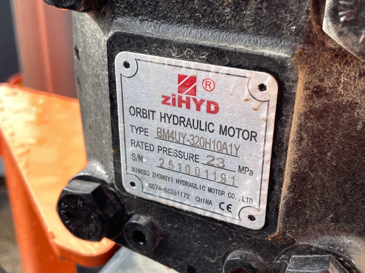 #9032-•-unused-wig-skid-steer-72"-skid-steer-harley-landscape-rake-(o12)-image-24