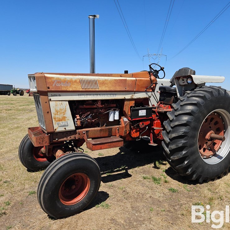 1975 INTERNATIONAL 1466