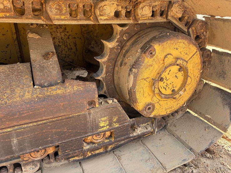 caterpillar-d5g-lgp-image-25
