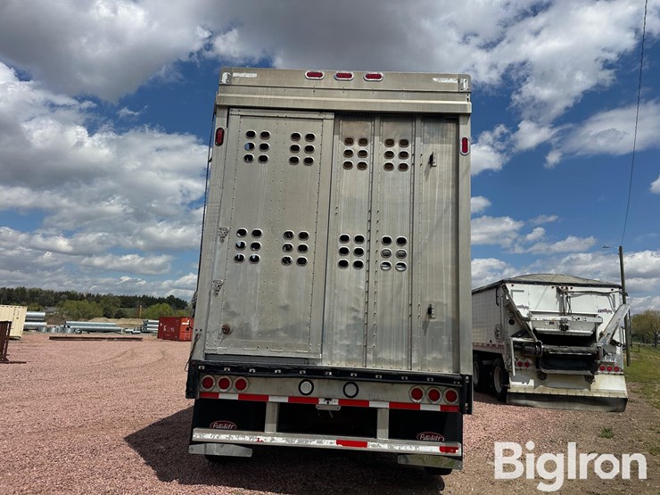 2012-eby-livestock-trailer-image-6