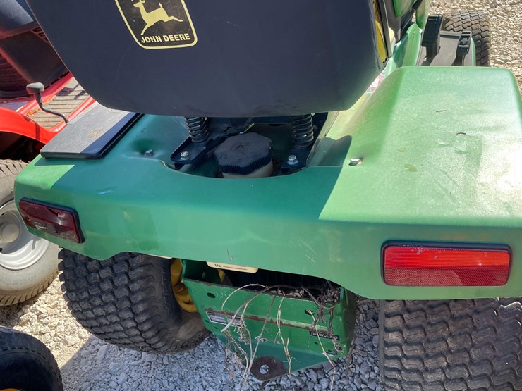 john-deere-345-image-4