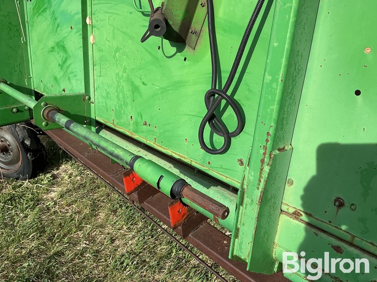 1988-john-deere-920-image-13