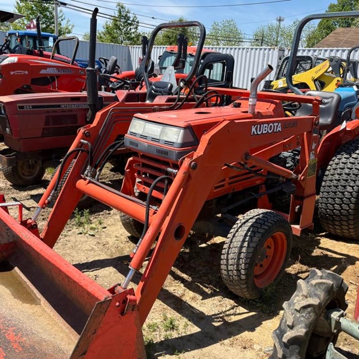 KUBOTA L2350