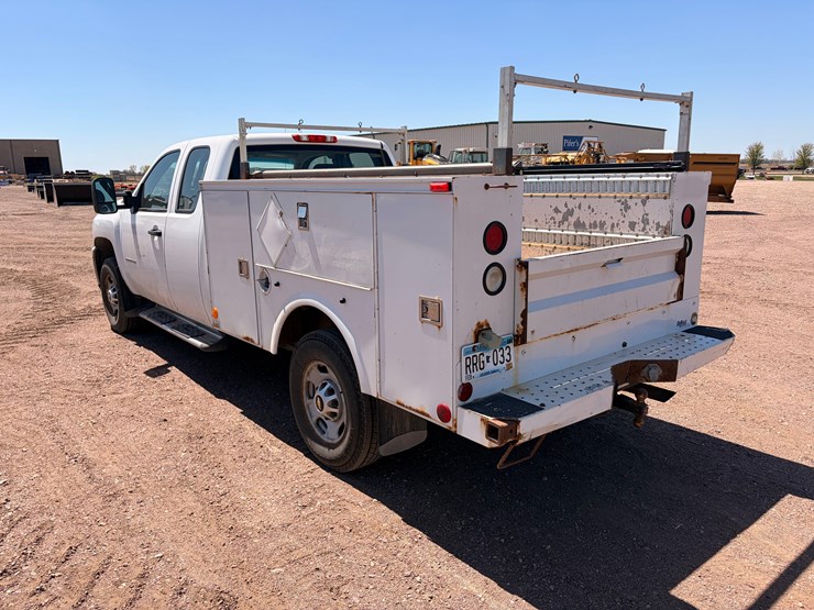 2012-gmc-2500-image-7