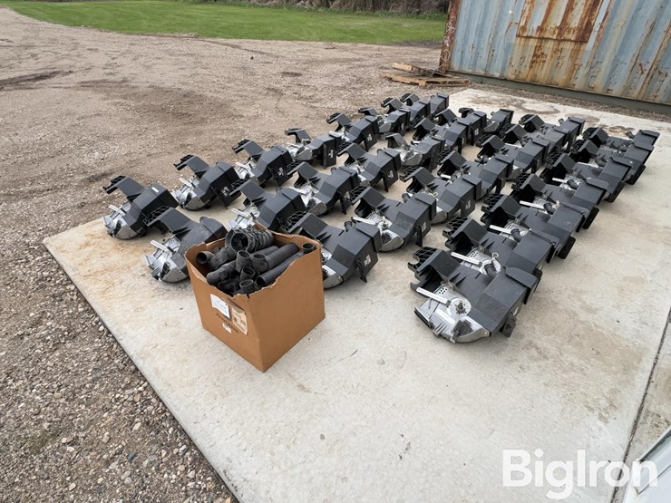 case-ih-12xx-series-early-riser-seed-meter-units-image-7