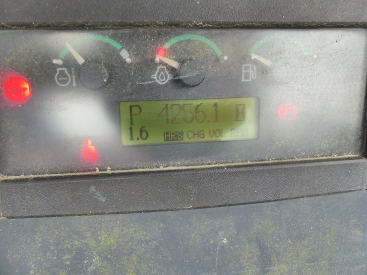 deere-650j-image-13