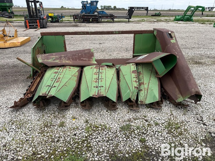 john-deere-453-image-2