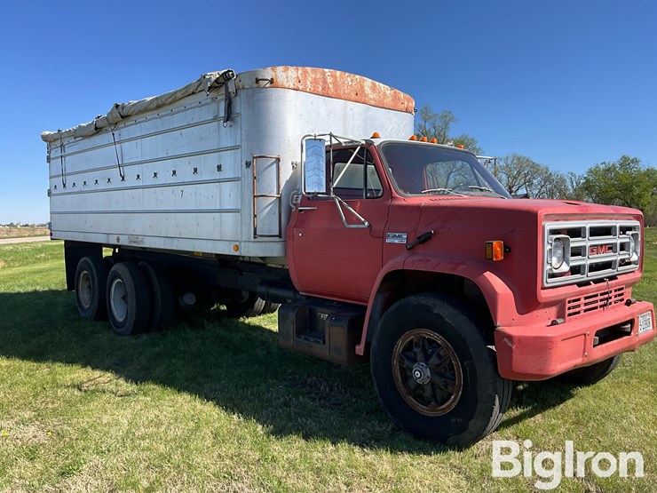 1979-gmc-7000-image-3
