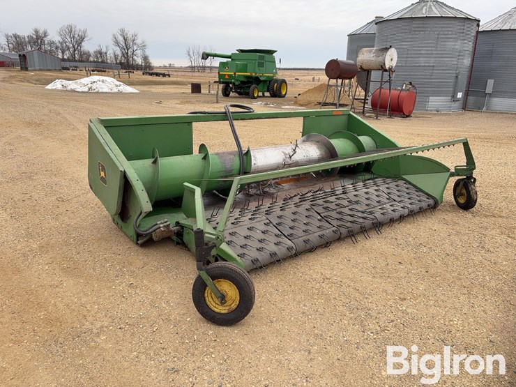 john-deere-212-image-3