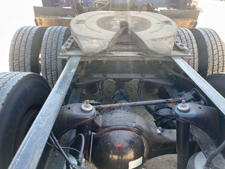 2018-kenworth-t680-image-19