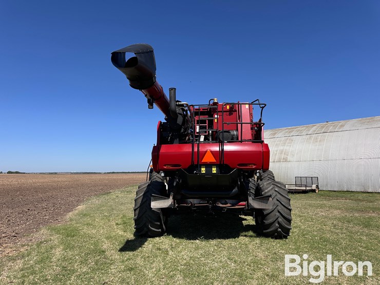 2019-case-ih-7150-image-6