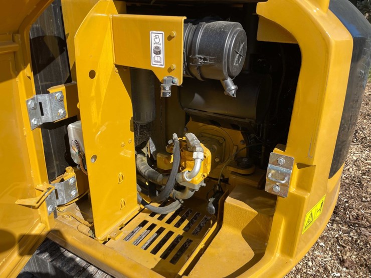 #6930-•-cat-306e2-excavator-image-46
