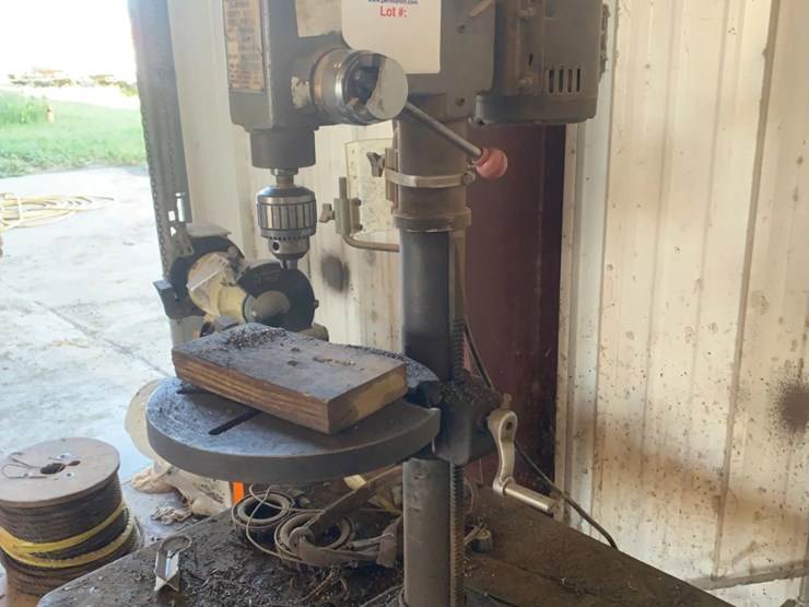 buffalo-12-speed-heavy-duty-drill-press-w/-jacob’s-ball-bearing-super-chuck-image-2