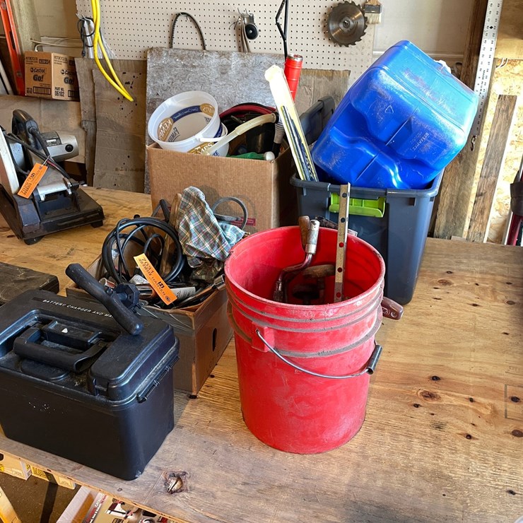 #7031 • Misc. Tools and Automotive Items