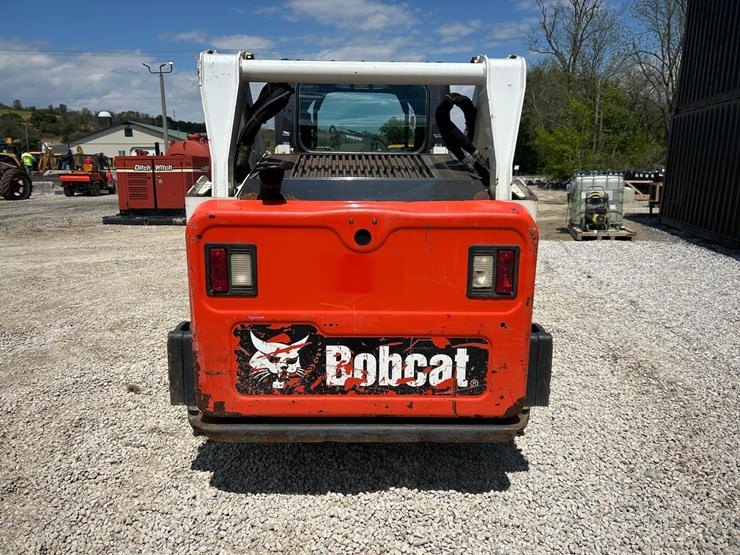2021-bobcat-t595-image-3