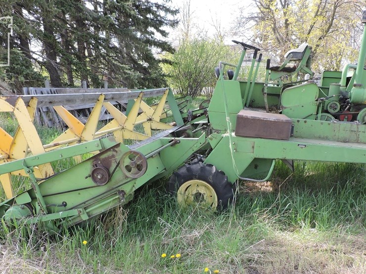 john-deere-800-image-1