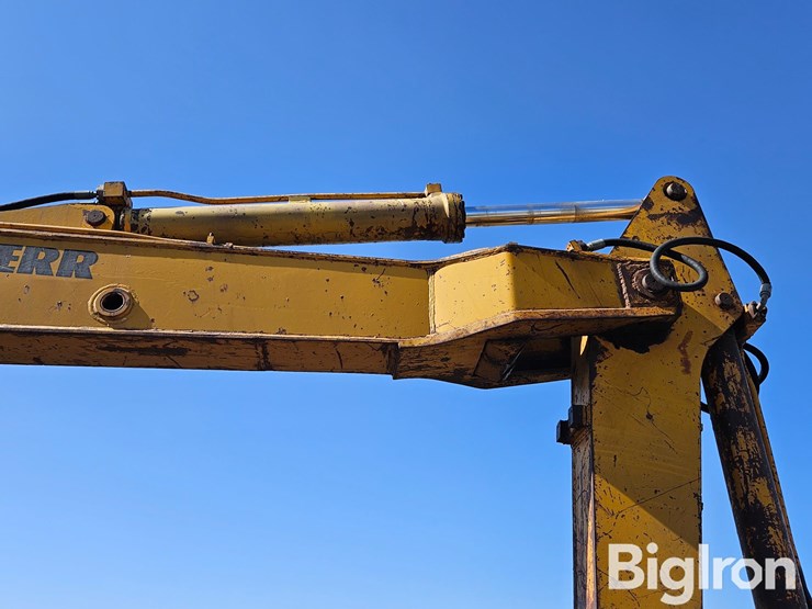 liebherr-r925-image-19