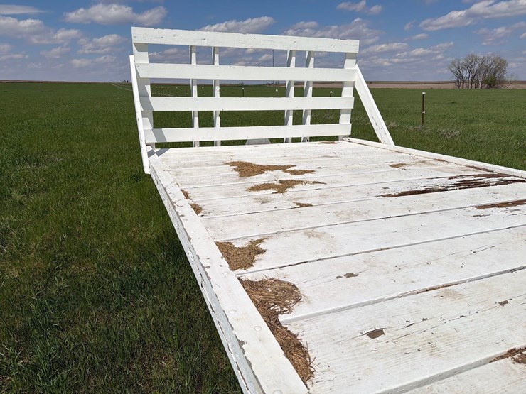 102”-x-18ft-wood-flatbed-image-19