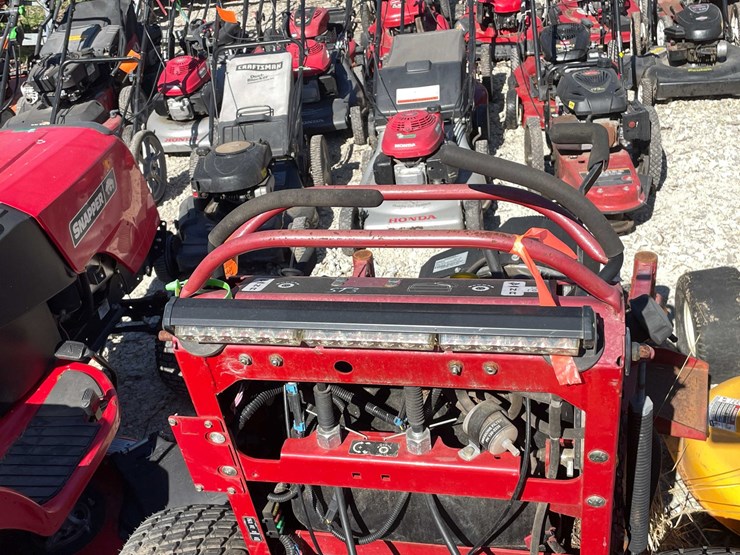#6959-•-toro-grand-stand-stand-mower-image-7