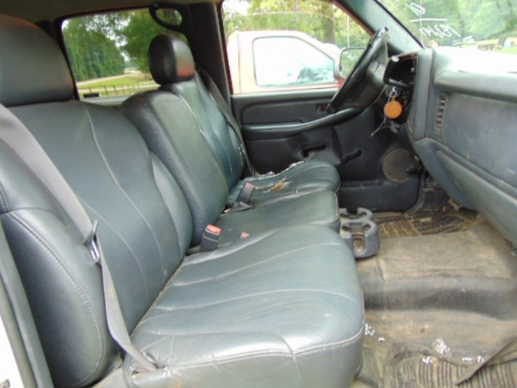 2001-chevrolet-2500-image-7
