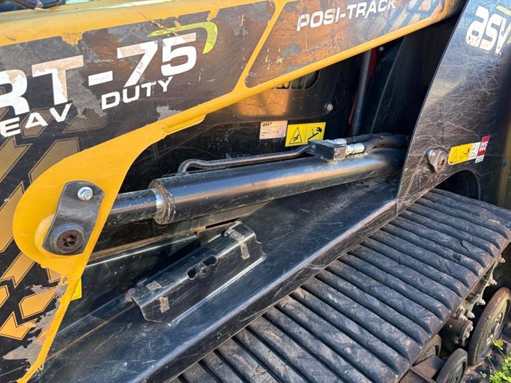 2024-asv-rt-75-heavy-duty-skidsteer-image-16