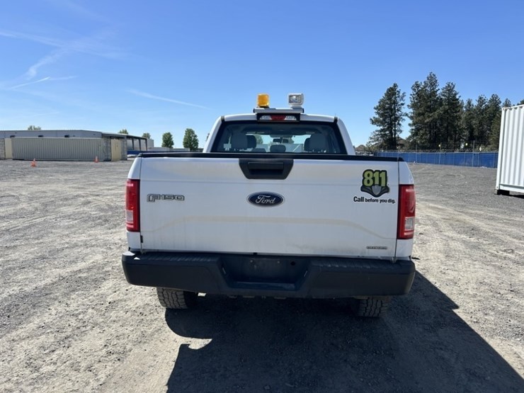 2016-ford-f150-xl-image-4