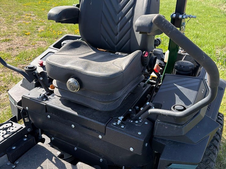 yakta-yxr910-zero-turn-lawnmower--1-owner-image-24