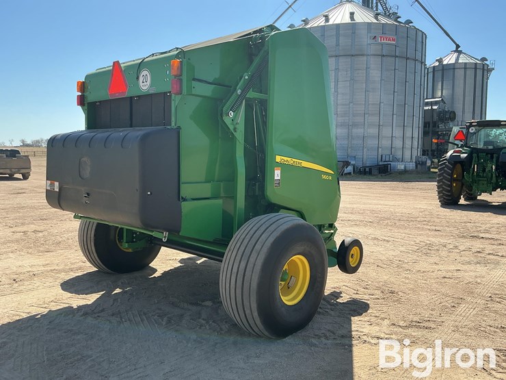 2021-john-deere-560r-image-5