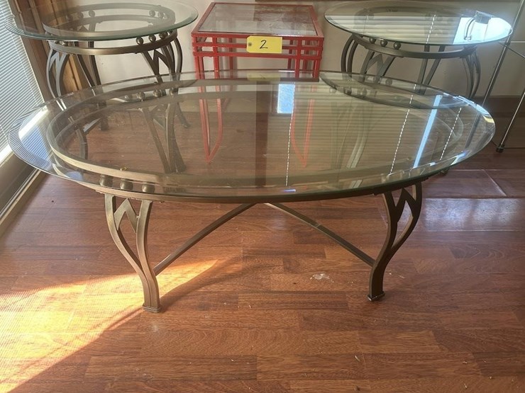 glass-tables-image-2