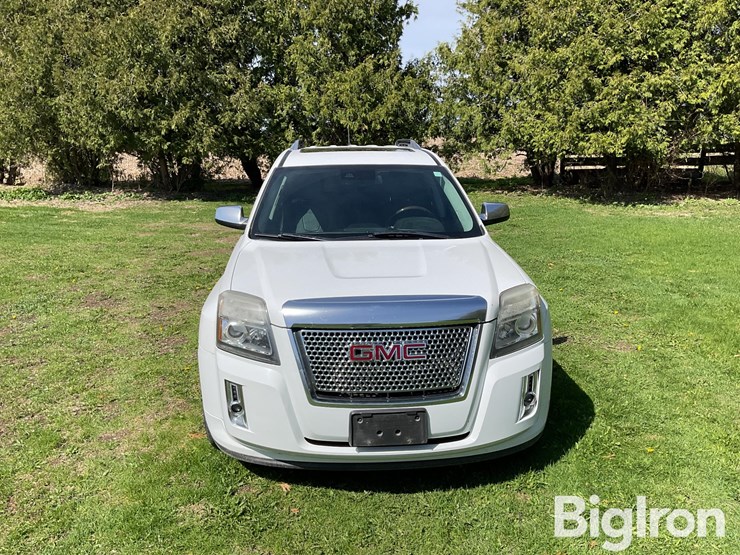 2014-gmc-terrain-denali-image-2