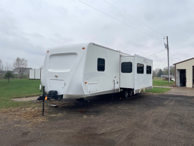 #7050-•-2010-spree-lx-superlite-camper-(has-mn-title)-image-1