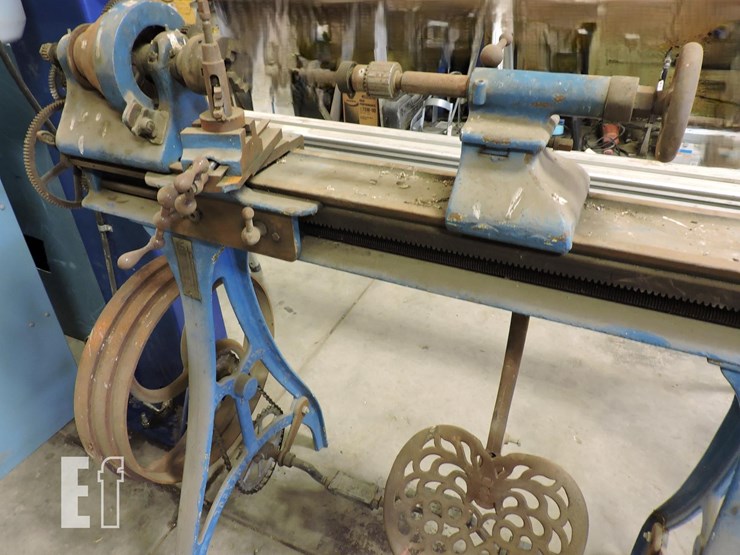 vintage,-w-f-&-barnes-treadle-lathe-image-4