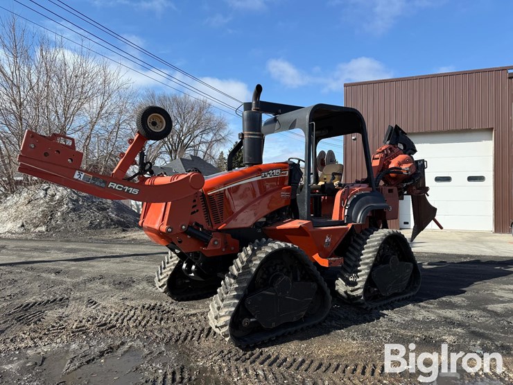 2012-ditch-witch-rt115-quad-image-1