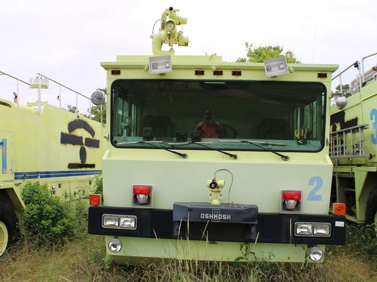 1991-oshkosh-t1500-image-6