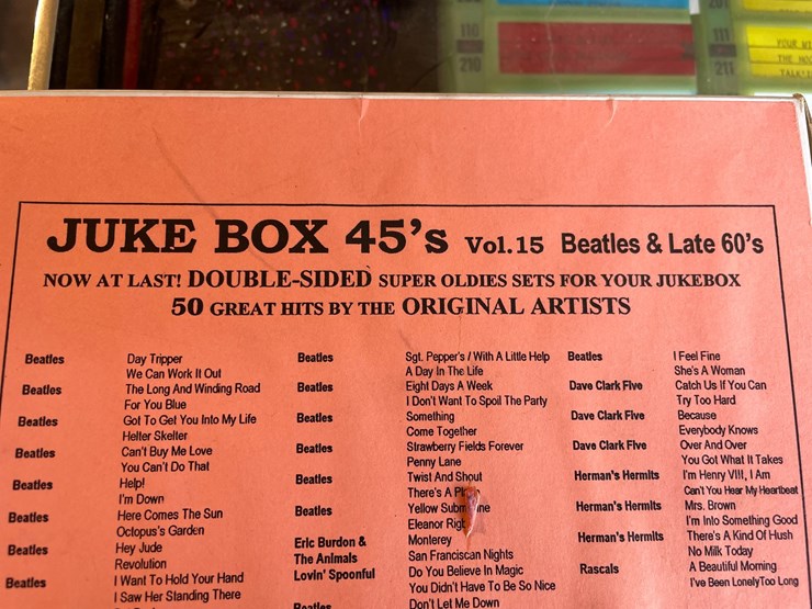 #7036-•-rock-ola-jukebox-image-9