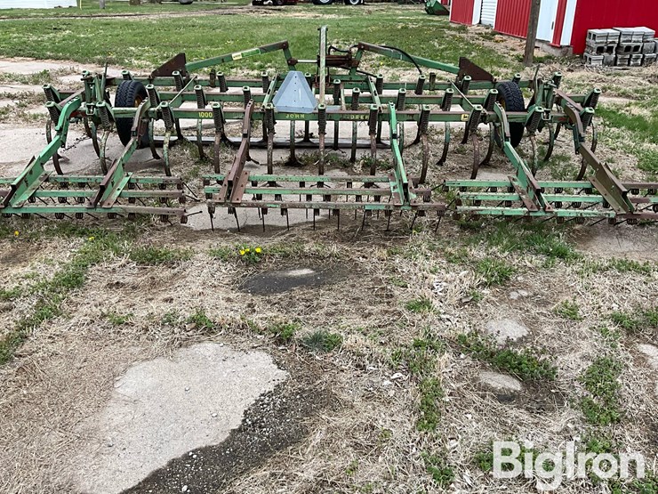 john-deere-1000-image-6