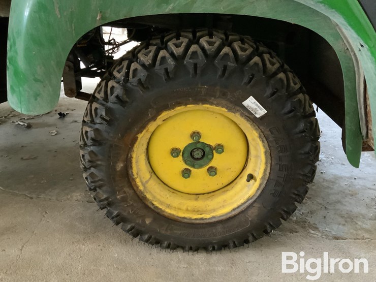 2000-john-deere-2030-image-14