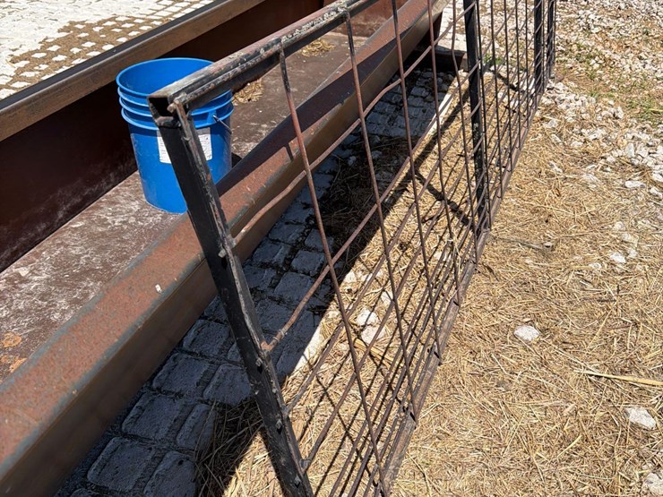 113”-long-gate-image-7