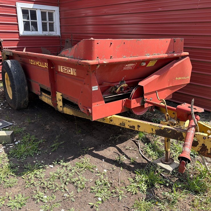 NEW HOLLAND 520