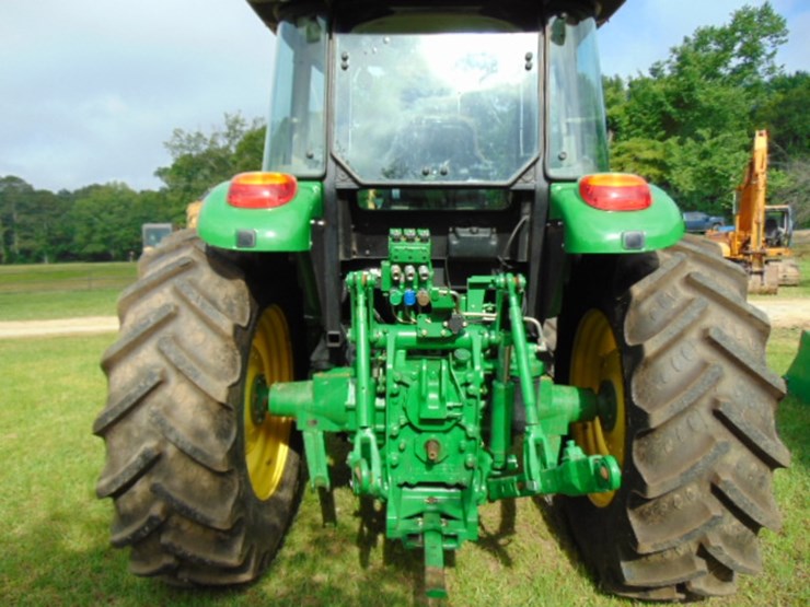 john-deere-6130d-image-6