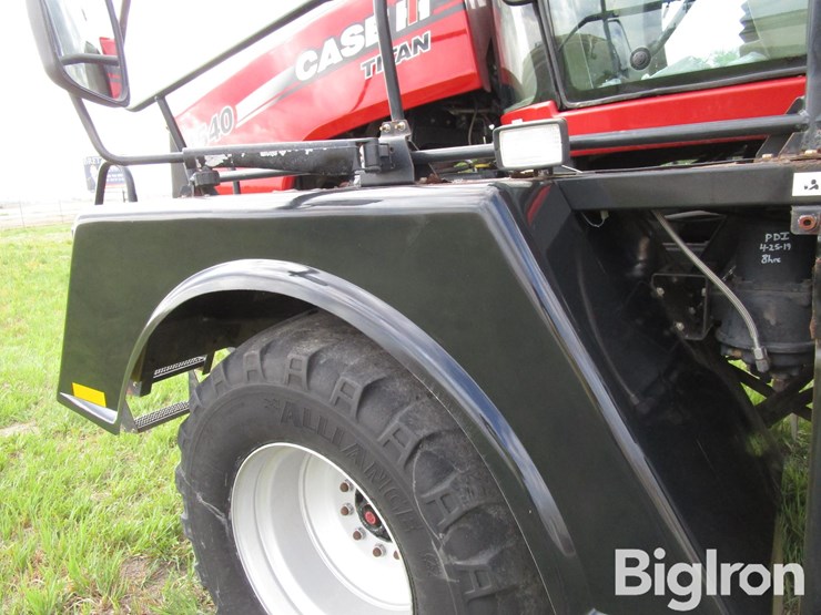 2019-case-ih-titan-4540-image-15