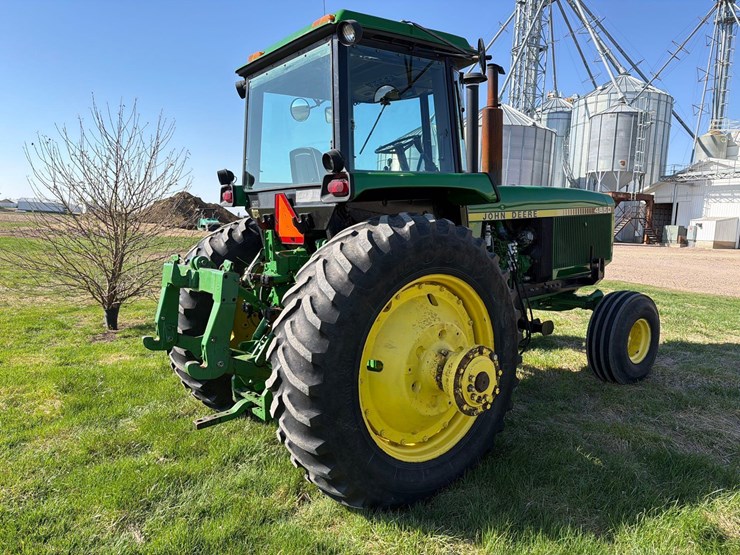 john-deere-4650-image-6